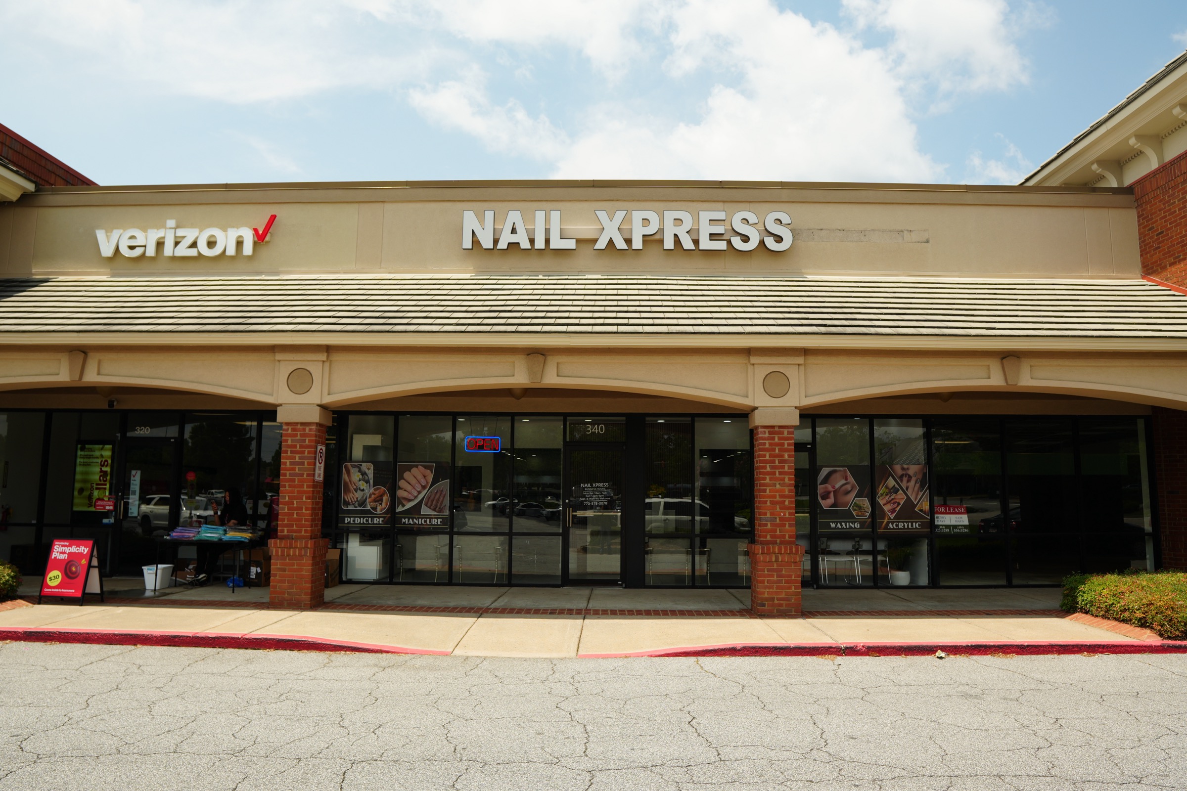 Nail Xpress storefront